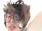 某公司已婚水蛇腰女会计偷情-呻吟到：“好滑呀......”