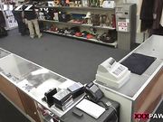 美女警察用美色挑逗我让我上她