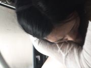 小区邂逅邻家刚结婚白嫩人妻 背着老公在车里开着嗨乐给我口暴