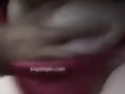 饥渴丰满少妇主播晚上出击勾引个像猪肉佬的胖司机路边车震对白有趣