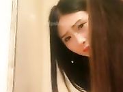 新晋网红狐狸姐约上小姐妹镜头下疯狂卖弄风骚1