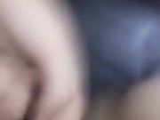 饥渴丰满少妇晚上出击勾引胖司机激情车震