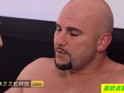 放学后淫荡女儿回家只想肛交