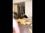 穿上黑丝掰穴舔逼很享受 口交舔屌硬了骑乘猛操内射