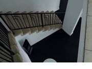 淘气的保姆被主人抓到手淫只好给他操