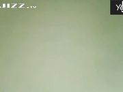 新开发的刚破处98年小炮友 第三次操小嫩逼 好粉嫩的馒头逼 边操边语言刺激调教