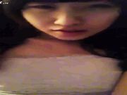 极品身材漂亮车模 人廋胸大 在街边演绎一道亮丽的风景线