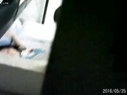 邻居夫妻喜欢晚上开灯做爱 却不知道被人拍下全过程