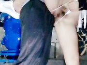 深夜户外勾搭路人衣服都没脱就开干揉奶后入