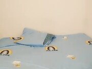 小美女和炮友居家啪啪揉捏美乳骑乘整根插入