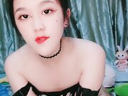 幸福老哥操两00后嫩妹操完一个再换下一个01