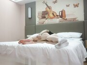 170美女顶级大白屁股大力深插撞击肥臀