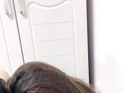 深喉插嘴被憋得两眼生泪舔菊花深喉到想吐02