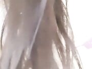 妹子电钻玩到逼喷水呻吟真刺激