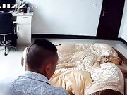 摄像头偷拍小伙和大自己10岁的富婆美少妇打炮