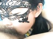 样子不错的迷情思儿被大款主人调教舔鸡巴还要尿射口里