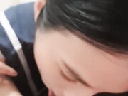 全程露脸第一视角苗条高挑女友卖力口交含大屌十分卖力