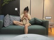 青春美少女 80多斤纤细美腿 高清拍摄超近视角 骑乘抽插站立后入