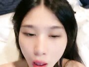 大奶丝袜微胖少妇酒店摸弄阴蒂高潮呻吟流水