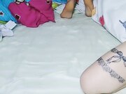 小嫩妹口交玩弄鸡巴舔弄得干干净净真过瘾