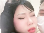 颜值不错的小骚骚让社会大哥蹂躏 全程露脸宾馆各种爆草 激情上位玩弄奶头