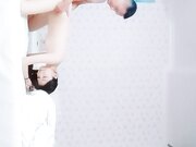 小小探花郎重金约到极品女神啪啪 温柔的舔弄大鸡巴