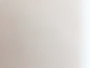 新人小宝贝 露脸自拍让小哥无套抽插 自己拿着手机让狼友看自己的骚表情