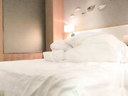 3500约网红脸外围小姐姐美乳白嫩翘臀高耸