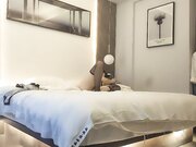 外围女神旗袍黑丝白嫩美乳风情万种骑乘爆草