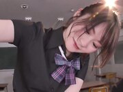 丰富的舌头x龙卷风油handjob x 连续2杆3