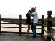 火遍全网美臀反差人妻【人间精灵】景区人前放肆露出 野战车震