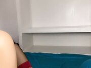 新人下海眼镜尤物女神 细腰美腿好身材 吊带黑丝无毛小穴 在床上超级骚