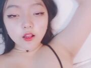 年纪轻轻 却骚的不行狂干2小时还是不满足1