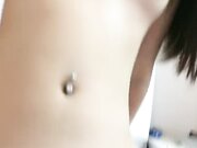 外表文静新人妹妹 超能美穴自慰 小男友加入 按住双腿正入2