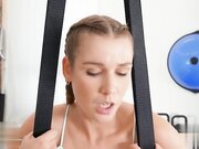 美味屁股被粗暴撑开灌入精液