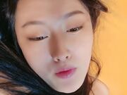 小姨子酒后乱性的求我操她的骚逼一直喊着快用力 好像很不容易满足1