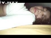 粉逼美女约会网友被迷倒无套内射