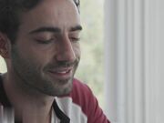 继兄在父母回家前操他火辣的继妹