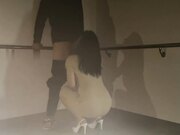 女同事公司楼道调教 深喉后入 爆操骚货