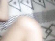 亲妹妹第一次去酒吧玩喝多了 忍不住插进她的嫩穴