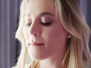 口渴的坏女孩布莱克迷恋陌生人