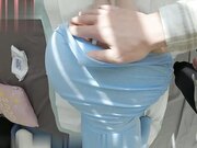 新来的同事好骚，第一次来家里玩就给我口交