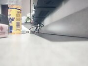 凌晨两点场18岁外围学生妹兼职防疫意识真是强做爱时候戴口罩极品少女胴体诱人