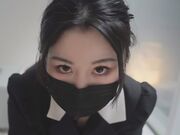 娜娜穿着性感内衣的店员太火辣了