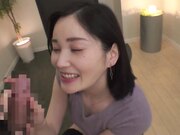 体液とろとろ滴らせて年下男子を貪りしゃぶるM男喰いママ活性交 本田桃 東条實澪1