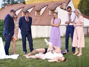 青春期的继子跟我一样渴望性交吧