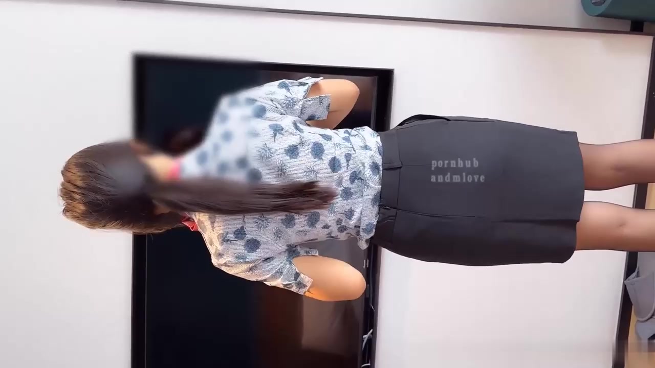 第一次约空姐必须全部射给他