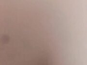 小妹瞒着家里人偷偷的做兼职 被大叔多姿势艹 吃精