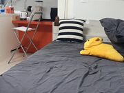 极品身材的美女同事猛插她的小嫩B