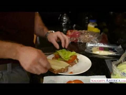 老婆下面被操的逼逼都外翻了刺激